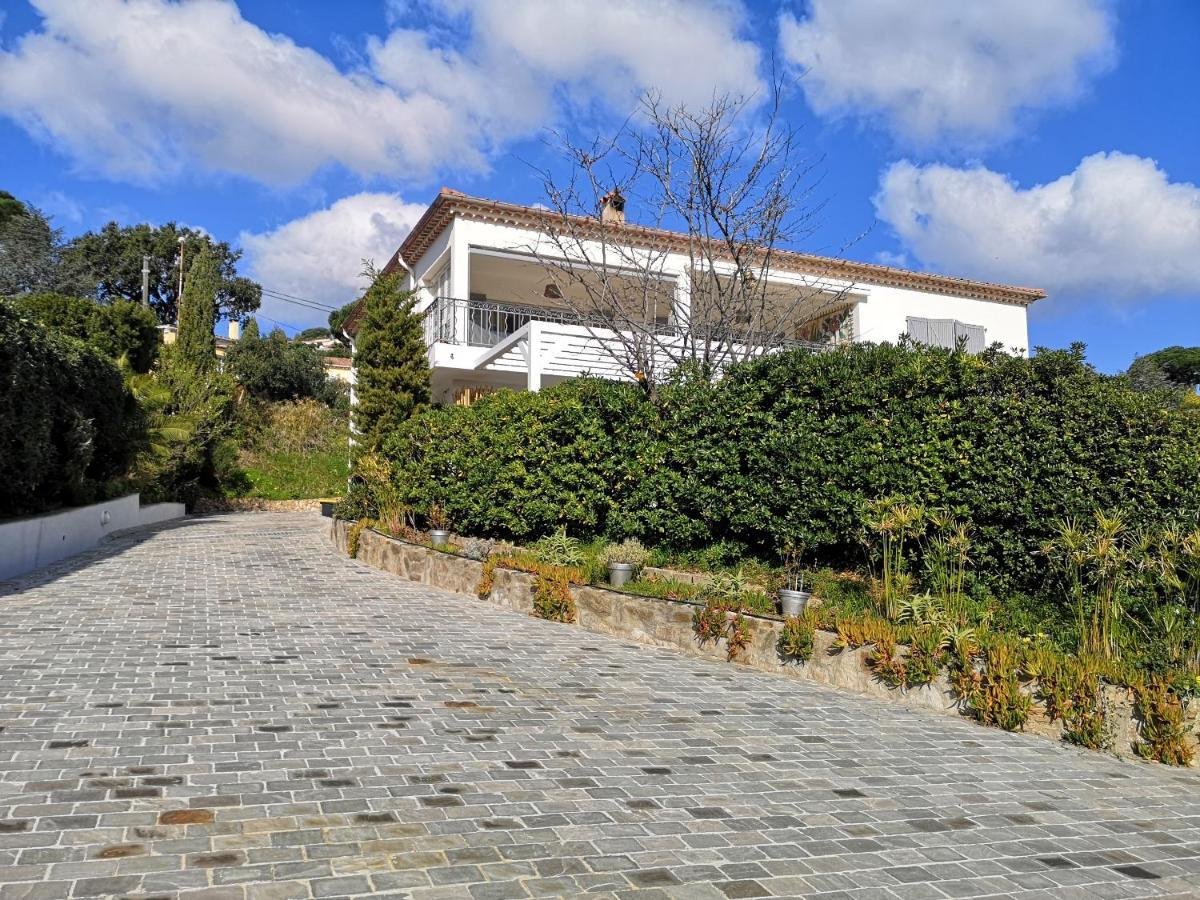 Villa Heliomar Cavalaire-sur-Mer Exteriör bild